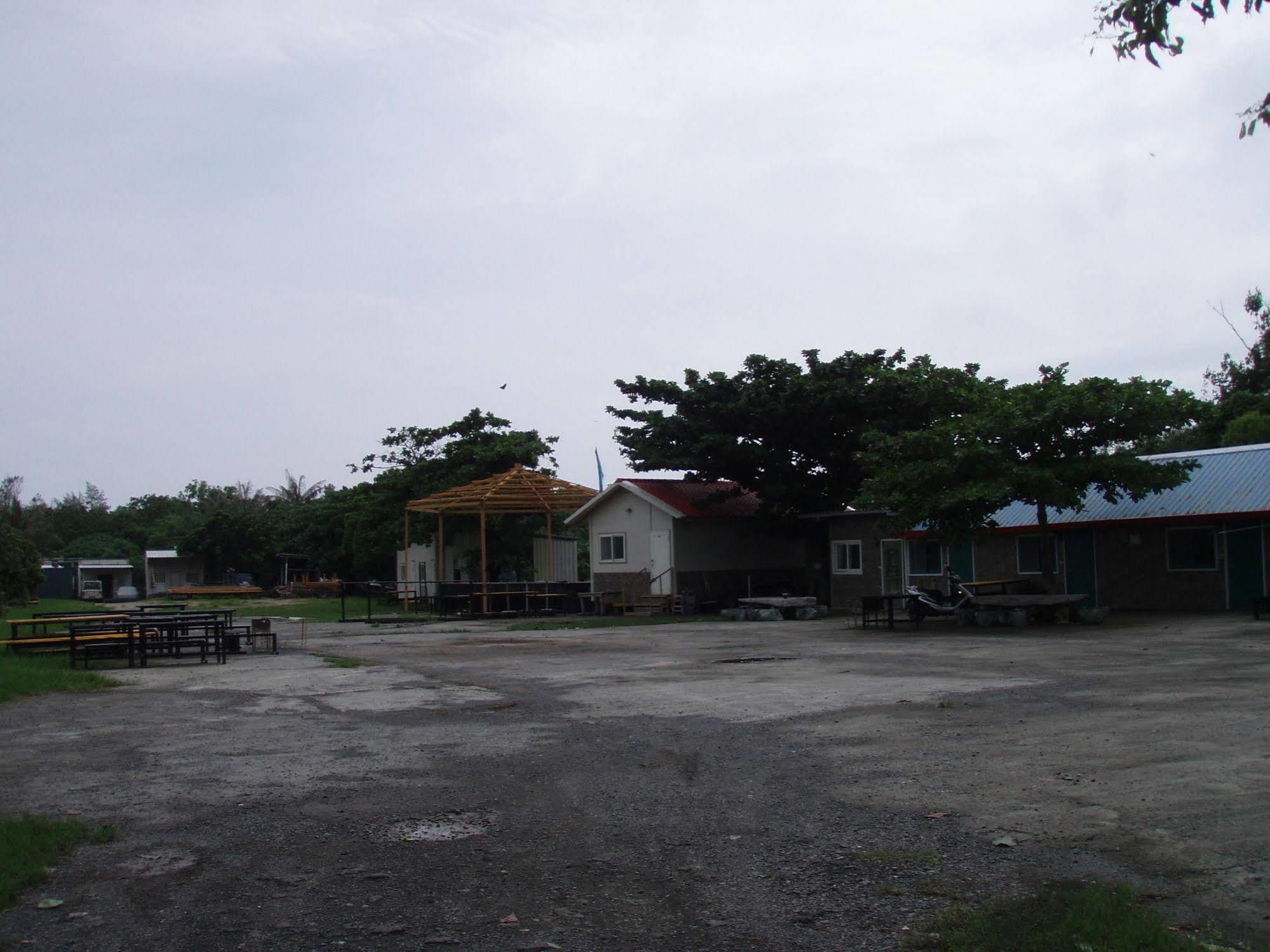 Kenting Dajianshan Cabin Hotel Exterior photo